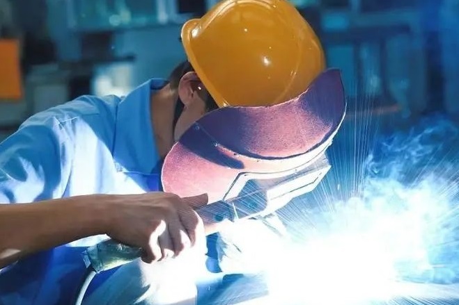 焊工特种作业操作证报名流程